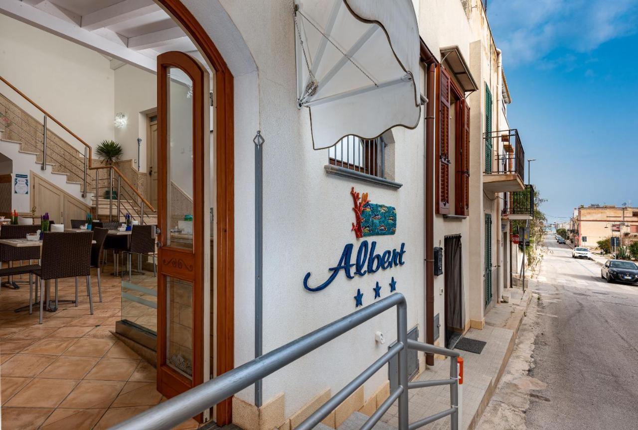 Albert Rooms & Breakfast 산비토로카포 외부 사진